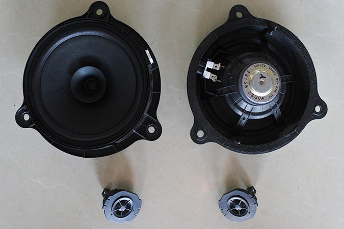 來兩發2180套餐，日產新奇駿無損換裝TEC MY6K兩分頻套裝喇叭+霸克CX650同軸喇叭