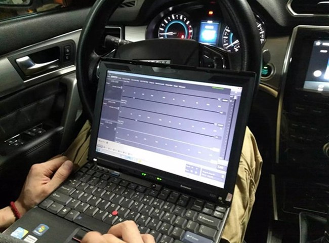 傳說中的享受 車改坊汽車影音連鎖哈弗H2升級霸