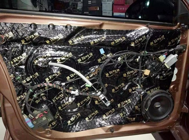 隨時隨地享受樂 車改坊汽車影音連鎖大眾凌渡改