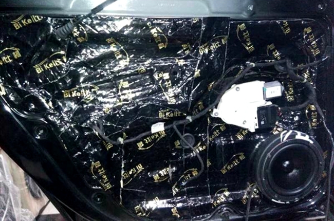 氣勢不能輸 車改坊汽車影音連鎖大眾邁騰改裝