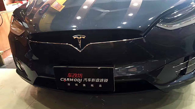 大件事－“E.T.”降臨深圳車改坊！特斯拉音響改