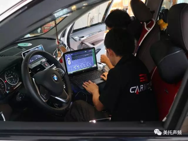 專業品質卓越享受，東莞車改坊寶馬X1無損升級德