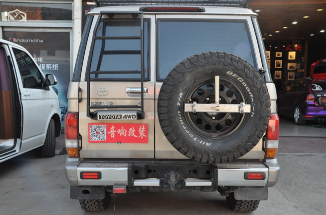 給它點顏色看看 北京集結車尚豐田LC76改裝TEC和