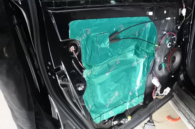 聽音樂，跟我來 車改坊汽車影音連鎖豐田RAV4改裝