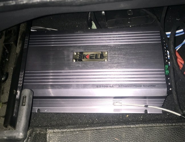 我們一起享受吧！ 車改坊汽車影音連鎖眾泰SR7改