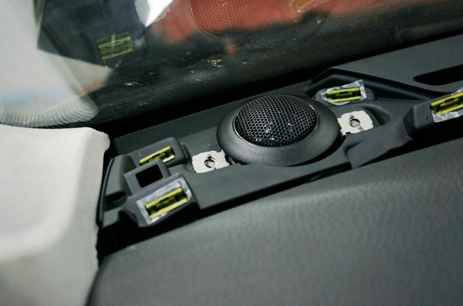 締造傳奇 廣州帝銳大眾帕薩特改裝Hybrid Audio、霸