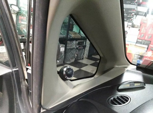 音響購買小指南 車改坊汽車影音連鎖本田飛度改
