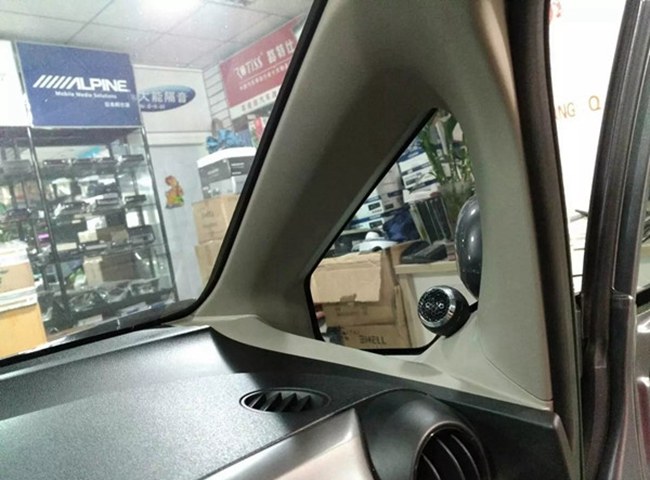 音響購買小指南 車改坊汽車影音連鎖本田飛度改