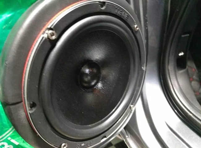 音響購買小指南 車改坊汽車影音連鎖本田飛度改