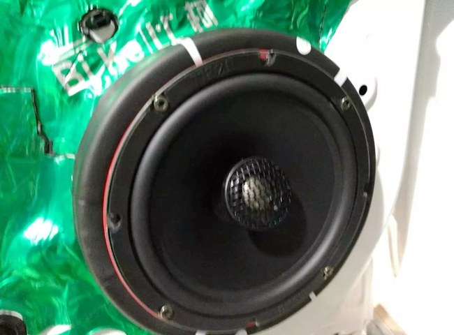 換音響不能那么草率 車改坊汽車影音連鎖哈弗