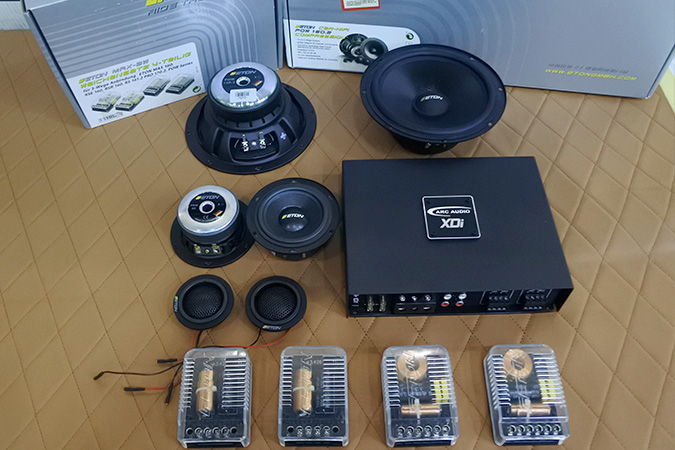 寶馬320Li改裝德國伊頓POW160.2+PRW80三分頻汽車音響，很柔很有詩意的德國風格音樂帶回家