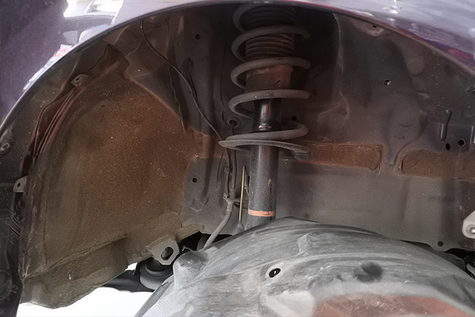 豐田威馳比柯全車隔音并且前門無損換裝美國霸克DX650兩分頻套裝喇叭