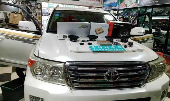 你就是我的唯一 新疆車佳坊豐田蘭德酷路澤改裝
