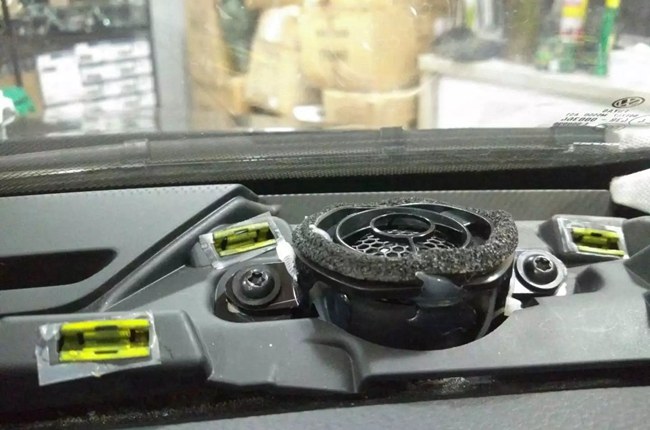 為音樂拼一把 新疆車佳坊大眾帕薩特改裝TEC和霸