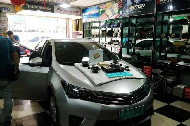 愿你被歲月溫柔以待 新疆車佳坊豐田卡羅拉改裝
