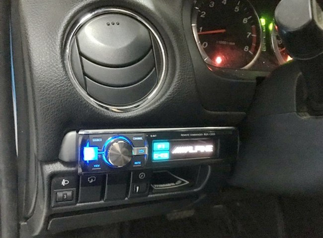 完整音域 車改坊汽車影音連鎖馬自達6改裝德國