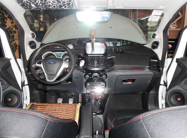 昆明魔音車坊福特翼博改裝Hybrid Audio、ETON和霸克