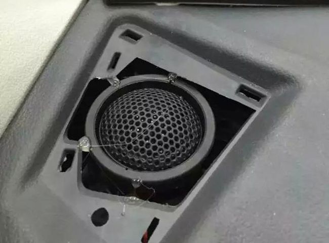 靈魂音樂 新疆車佳坊長城風駿改裝ETON和霸克汽車