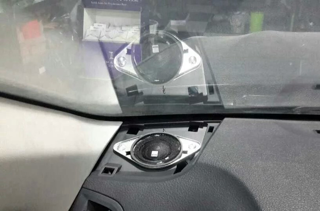 智者的選擇 新疆車佳坊斯巴魯傲虎二次升級改裝