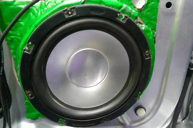 音樂之狂想曲 新疆車佳坊大眾朗逸改裝霸克和斯