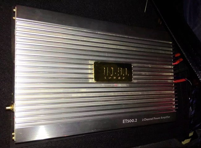 與繽紛音樂同行 車改坊汽車影音連鎖吉利帝豪改