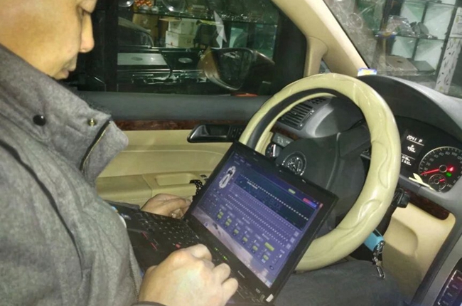 態度決定一切 新疆車佳坊大眾途安二次改裝斯派