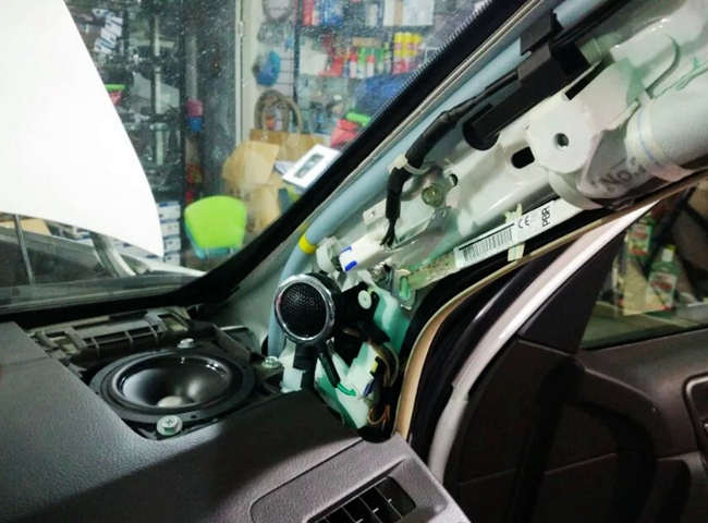 音中有樂 新疆車佳坊豐田普拉多改裝TEC、霸克、