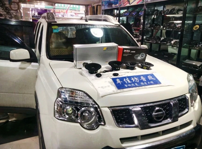 漫步云端 新疆車佳坊尼桑奇駿改裝ETON和霸克汽車