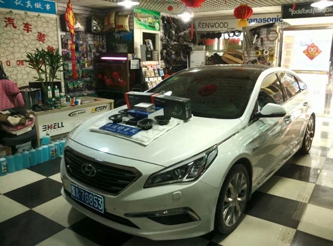 傳說中的你 新疆車佳坊現代索納塔改裝霸克和斯