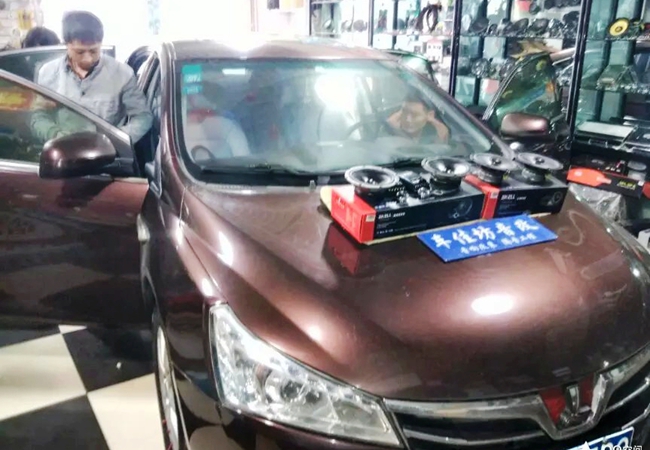 為音出發 新疆車佳坊納智捷S5改裝美國霸克汽車