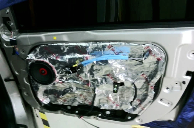 追求音一樣的人生 南充大玩具現代索納塔改裝意