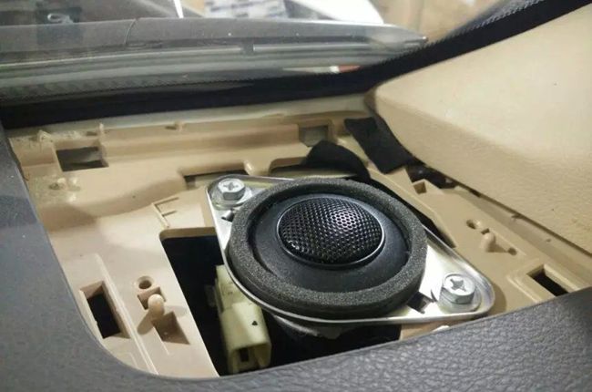換裝好音質 新疆車佳坊豐田酷路澤改裝Hybrid Au