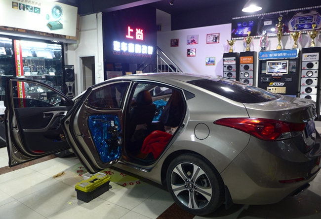 品味改裝 西安上尚現代朗動改裝德國ETON汽車音響