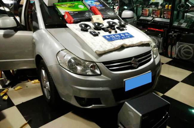別樣換裝 新疆車佳坊鈴木天語改裝霸克和斯派朗