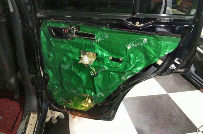 簡單好聲音 新疆車佳坊三菱獵豹飛騰改裝意大利