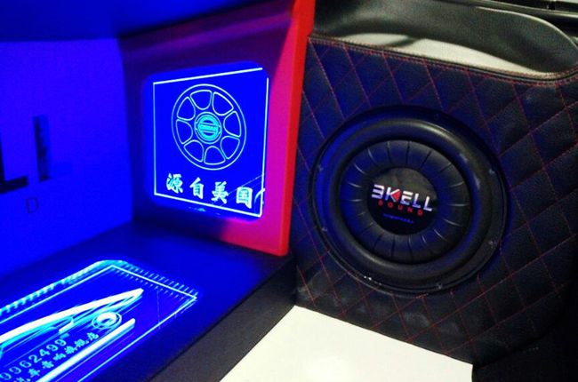 拒絕平庸 新疆車佳坊尼桑GTR二次改裝美國霸克汽