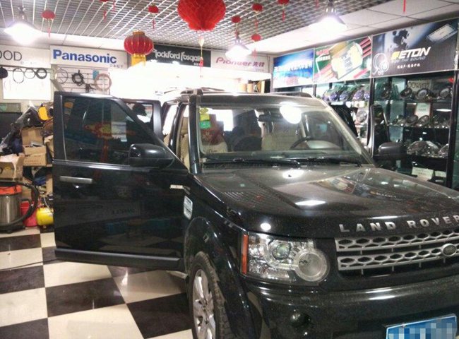 魔幻簡改魅力無限大 新疆車佳坊路虎發現者4改裝