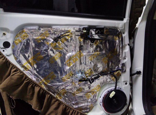簡單亦是美 勇歌汽車音響長安逸動改裝美國霸克