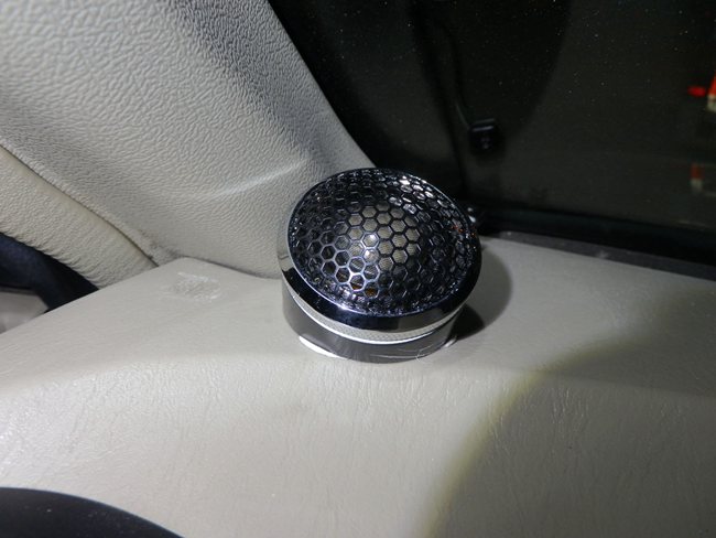 享盡優美旋律 臺山車龍JMC皮卡改裝美國霸克汽車