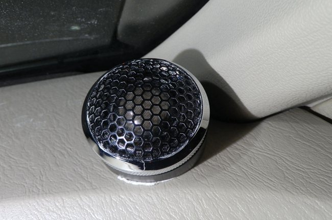 享盡優美旋律 臺山車龍JMC皮卡改裝美國霸克汽車