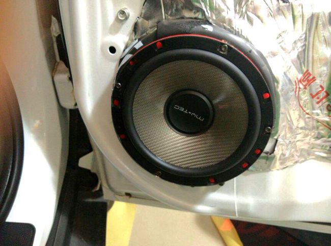 換裝因你而不同 新疆車佳坊哈弗H6改裝TEC和霸克