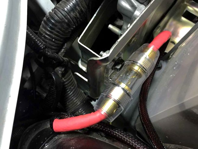 享動感之聲 車改坊（哈爾濱店）日產騏達改裝美
