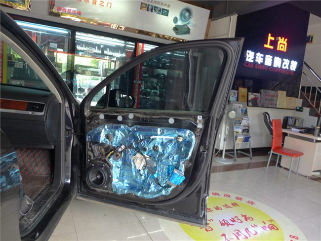 任享美音 西安上尚大眾途銳改裝德國ETON汽車音響