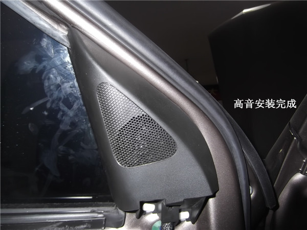 出彩音升級 大連蘋果唱響大眾邁騰升級TEC和霸克