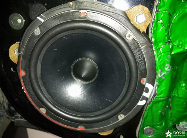簡改輕巧獲佳音 新疆車佳坊日產天籟改裝美國霸