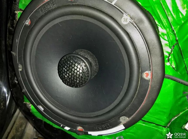 簡改輕巧獲佳音 新疆車佳坊日產天籟改裝美國霸