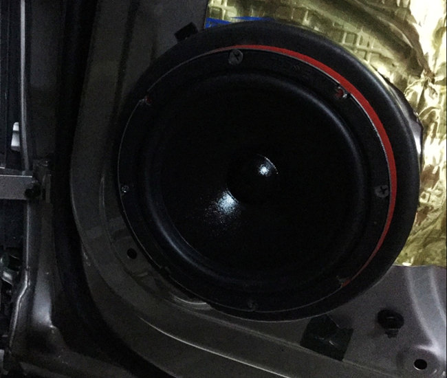 重聲煥發新光彩 新疆車佳坊眾泰T600改裝美國霸克