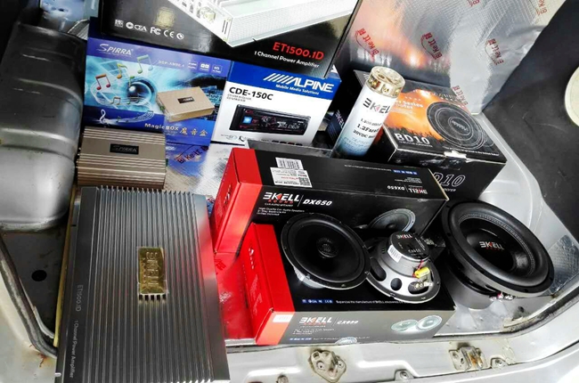 就要聽個盡興 車改坊（萍鄉店）一汽佳寶改裝美