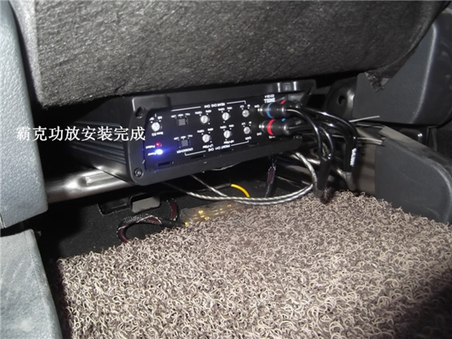 美音紛呈 大連蘋果唱響日產奇駿改裝美國霸克汽