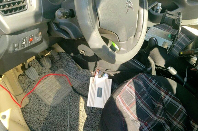 魔力升級享別致 新疆車佳坊雪鐵龍愛麗舍改裝斯